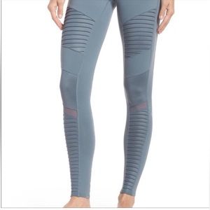 Alo Yoga Moto Leggings High Rise Concrete Size S